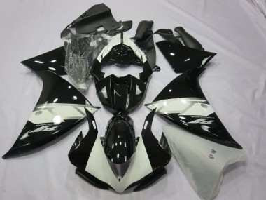 Black Silver White 2013-2014 Yamaha R1 Motorcycle Fairings