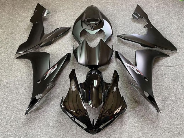 Matte Black Style 2004-2006 Yamaha R1 Motorcycle Fairings