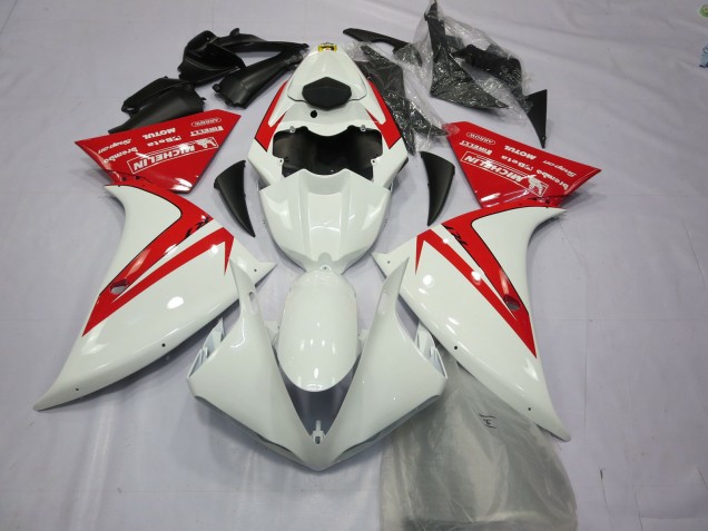 Red and White 2013-2014 Yamaha R1 Motorcycle Fairings